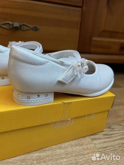 Туфли для девочки нарядные
