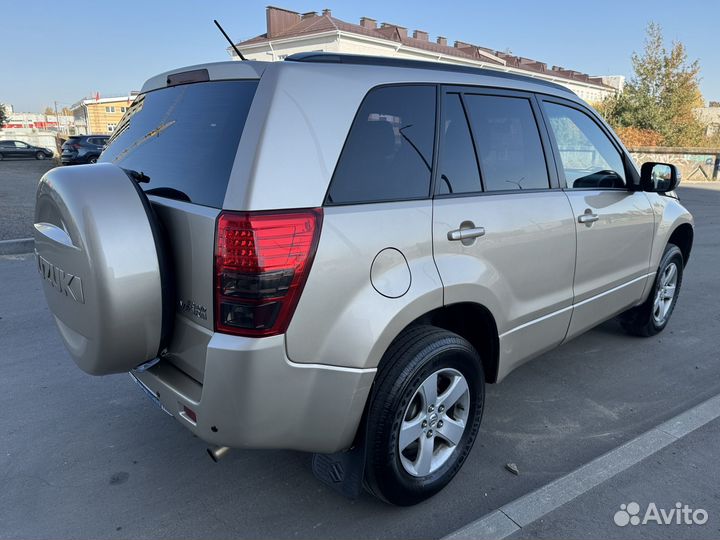 Suzuki Grand Vitara 2.0 МТ, 2011, 189 100 км