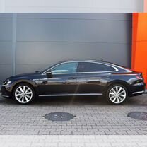 Volkswagen Arteon 2.0 AMT, 2018, 118 478 км, с пробегом, цена 3 149 000 руб.