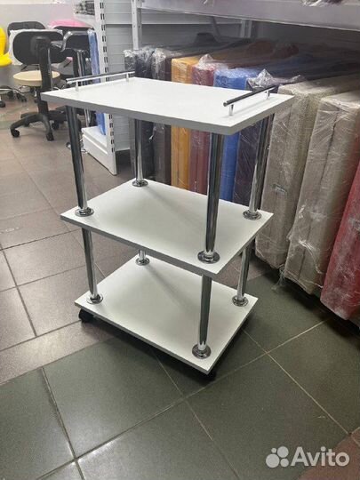 Тележка деревянная косметологическая белая