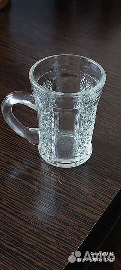 Кружка, стекло, Отъ М. Ф. 1905 на 10 летъ