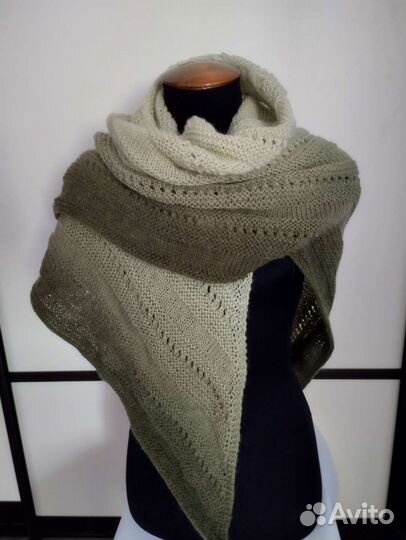 Косынка бактус 100х165х100 связанный вручную