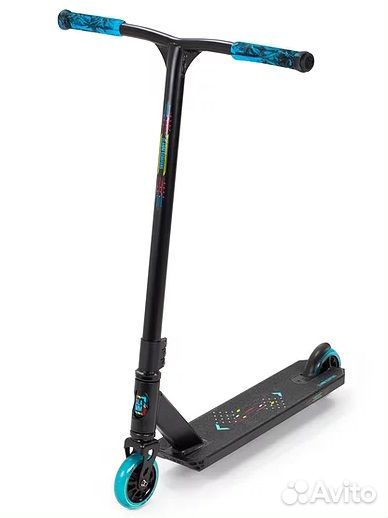 Самокат Slamm Classic V9, черный-голубой
