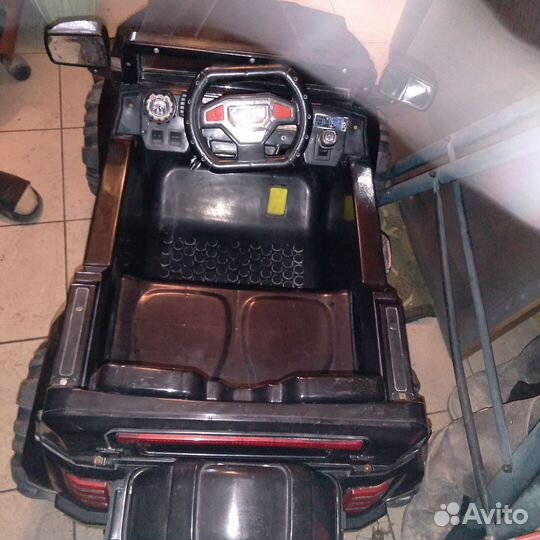 Детский электромобиль бу mersedes