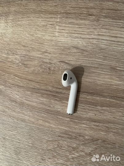 AirPods 2 оригинал левое ухо