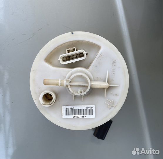 Бензонасос топлевный насос Mazda 3 BK 1.6