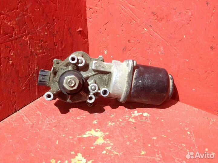 Мотор дворников передний Митсубиси Лансер 10