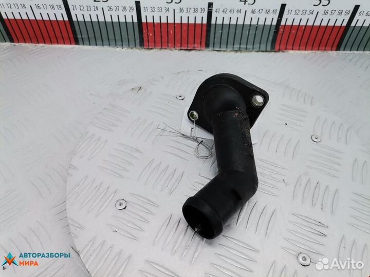 Корпус термостата Volkswagen Golf 3 1998