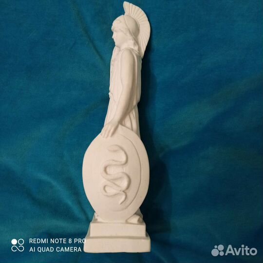 Статуэтка Афина