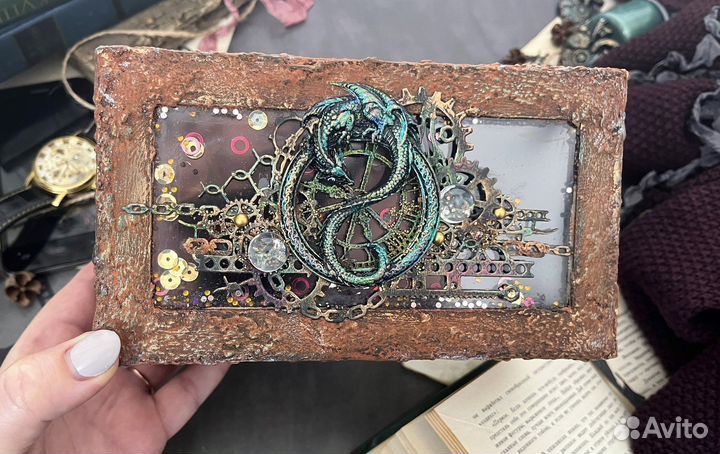 Коробка подарочная