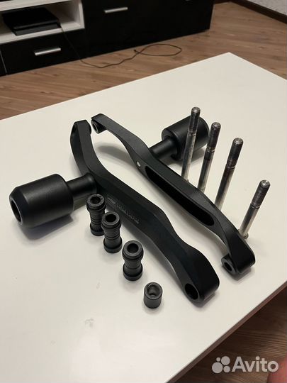 Слайдеры Ducati Monster 821-1200 Evotech