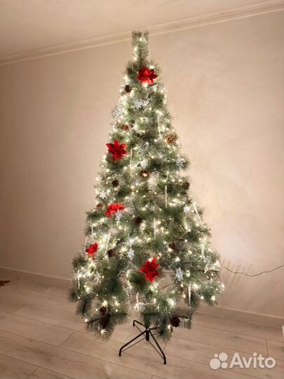 Елка искуственная