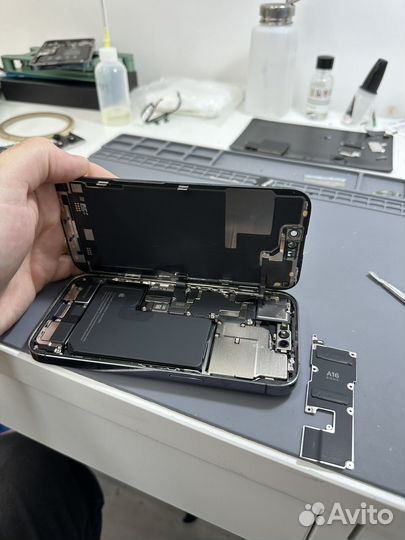 Ремонт iPhone/iPad/Apple любой сложности