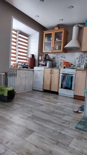 2-к. квартира, 43 м², 3/5 эт.