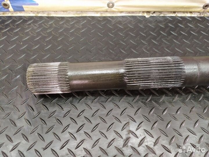 Полуось с блокировкой