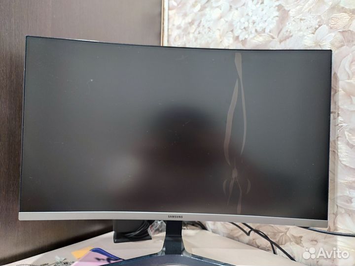 Монитор samsung 27 изогнутый
