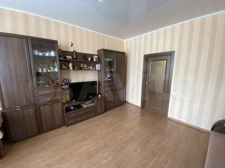 2-к. квартира, 65,6 м², 2/2 эт.