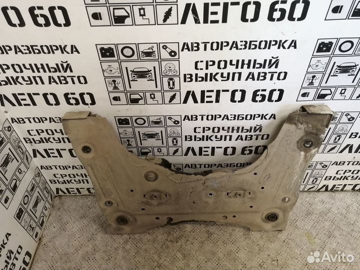 Балка подмоторная для Renault Megane III