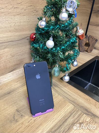Apple iPhone 8 Plus 64GB