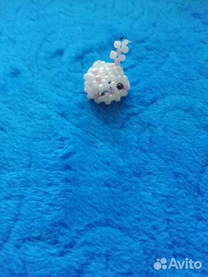 Фигурка из бисера