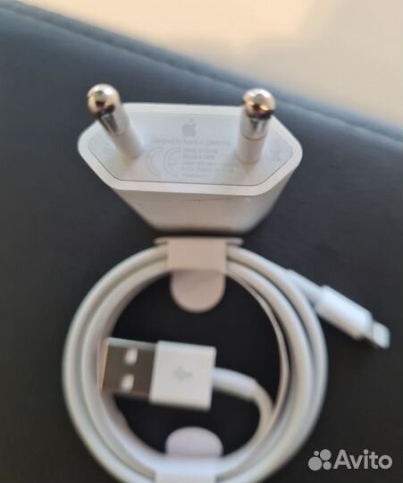 Зарядка на iPhone USB Lightning