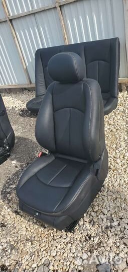 Сидения комплект Mercedes-Benz W211 рест