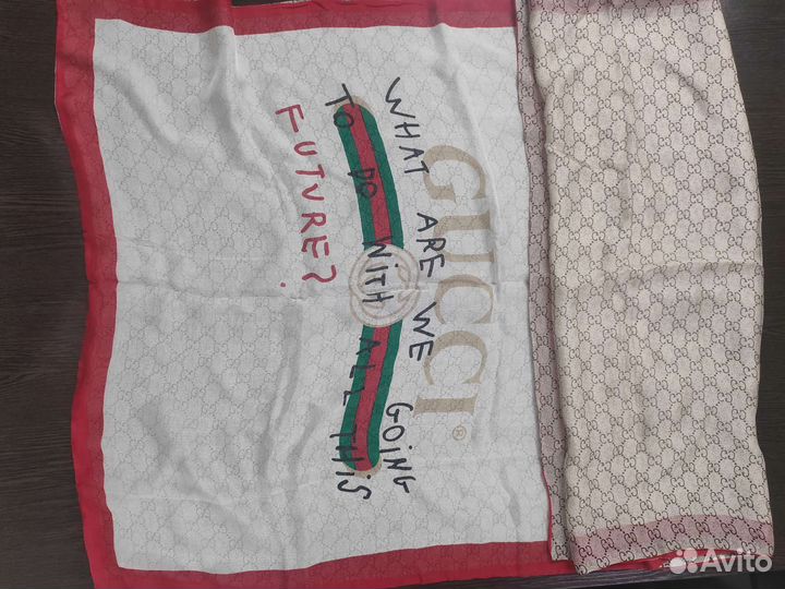 Палантин Gucci