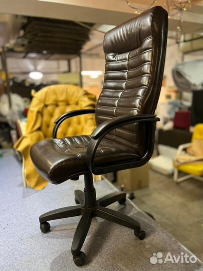 Компьютерное кресло