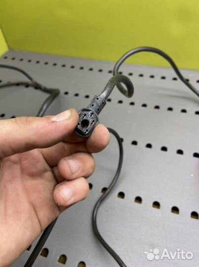 Коса зеркала правая Mercedes E-Class W124