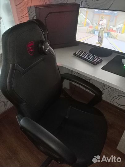 Игровое кресло бу