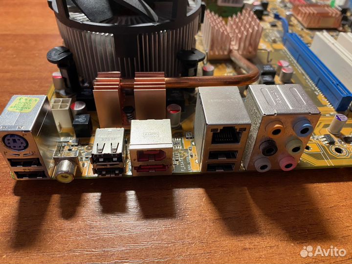 Материнская плата Asus