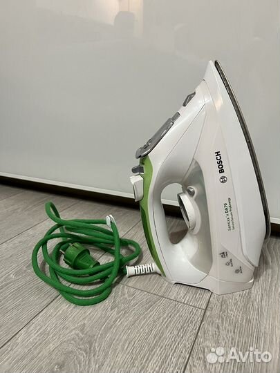 Утюг Bosch sensixx DA70