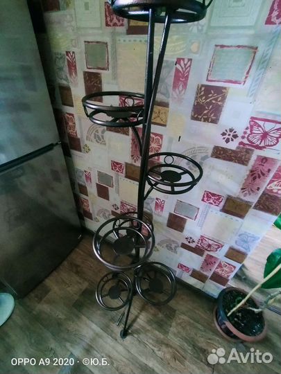 Подставка для цветов