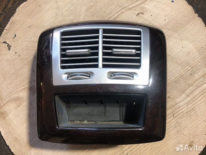 Дефлектор обдува салона Mercedes W221