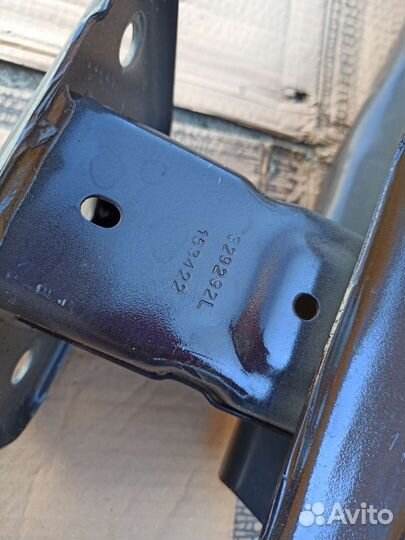 Усилитель заднего бампера exeed VX501000957A