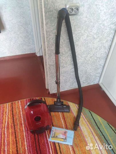 Пылесос zanussi