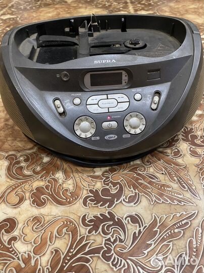 Продам CD магнитола supra