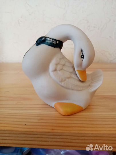 Немецкая фарфоровая статуэтка. Гусь. Лот 2