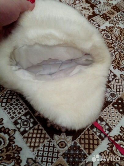 Шапка тёплая на девочку 50р