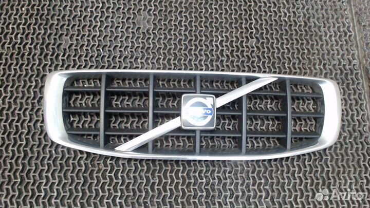 Решетка радиатора Volvo XC70, 2008