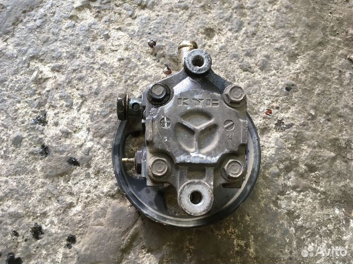 Насос гидроусилителя Mitsubishi Lancer 9