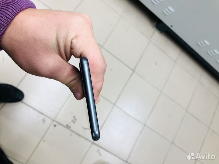 iPhone 8 Plus, 64 ГБ