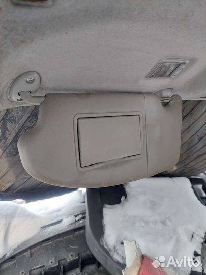 Козырёк солнцезащитный левый Ford Focus 2