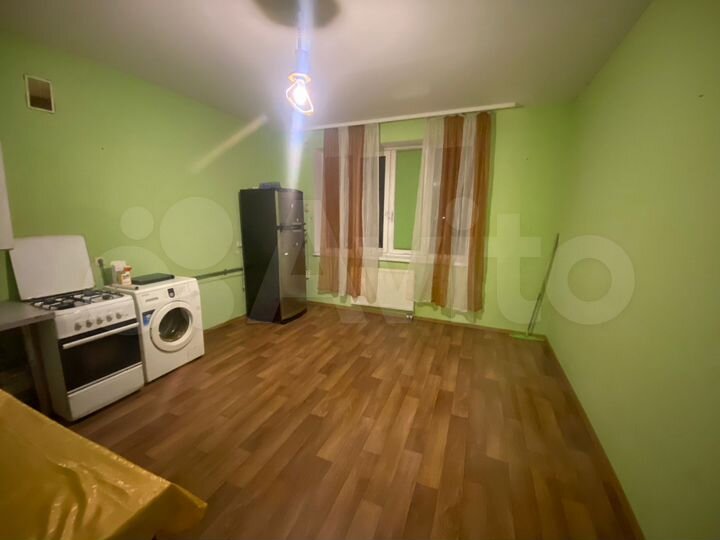 2-к. квартира, 64,4 м², 2/2 эт.