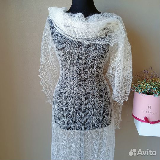 Пуховый платок. палантин. Новый