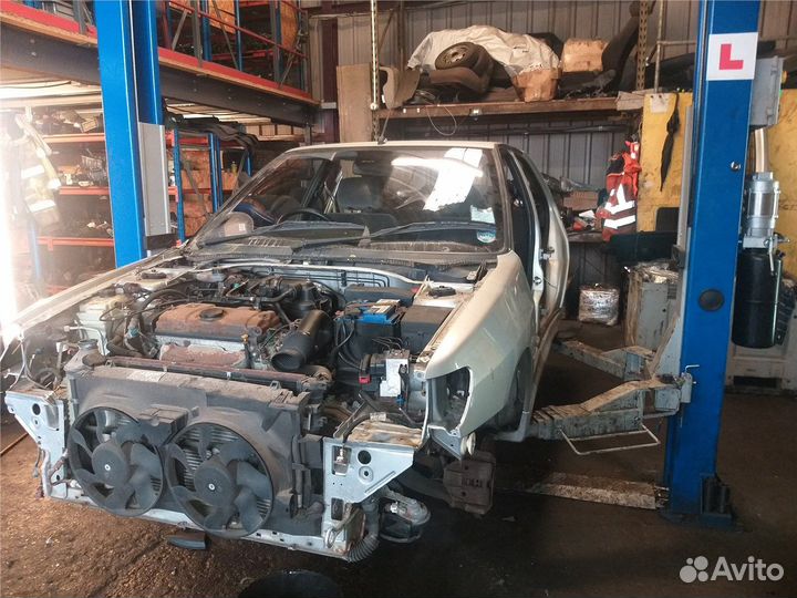 Разбор на запчасти Peugeot 306