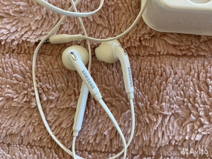 Оригинальные наушники samsung