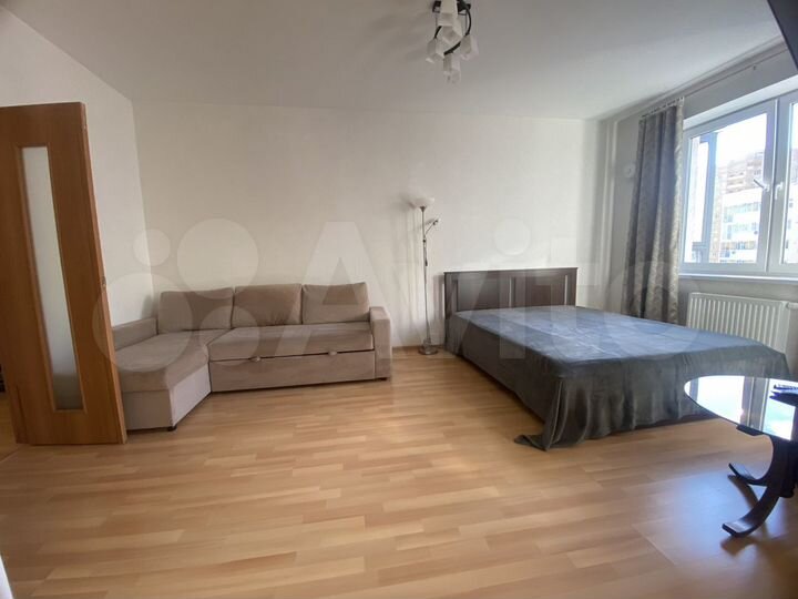 1-к. квартира, 38 м², 8/8 эт.