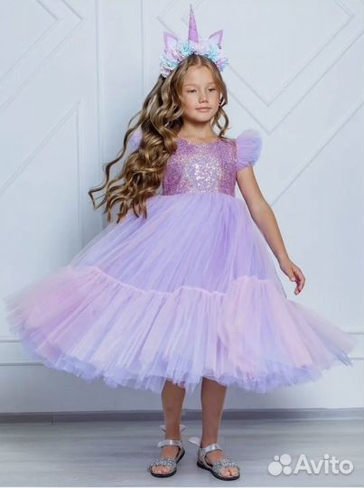 Детское нарядное платье 98