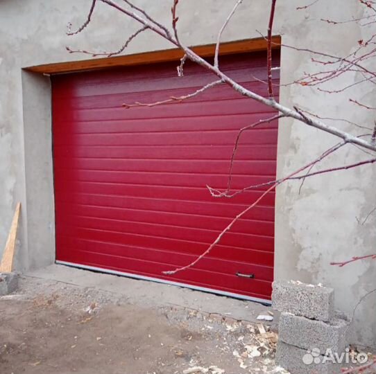 Роллетные ворота, секционные ворота, рольставни